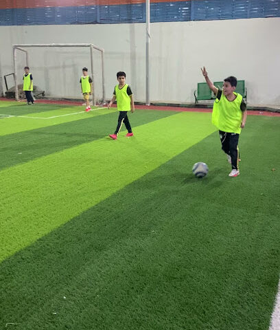 أكاديمية قولدن قول - الرياض - +966 50 362 3155