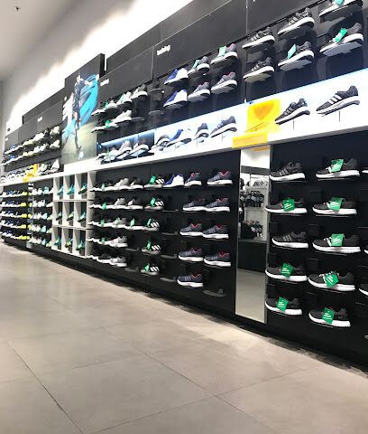 شركة اديداس - جازان - +966 12 660 8467