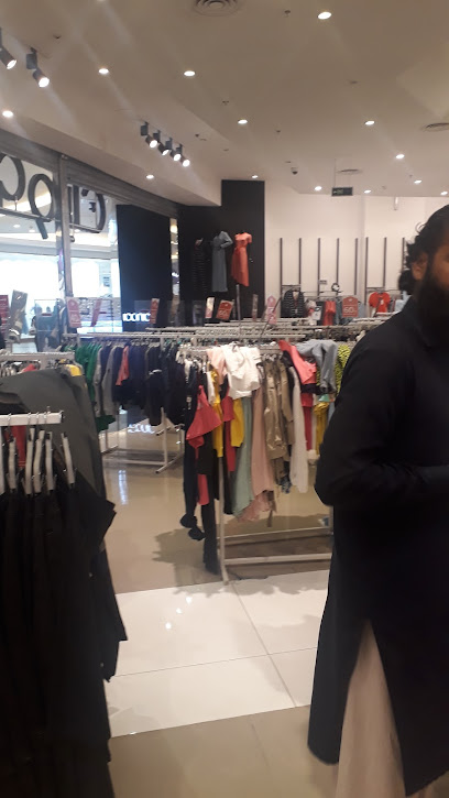 ميلانو - Saudi Arabia|Yanbu 46435|Al-Aziziah|Dana Mall