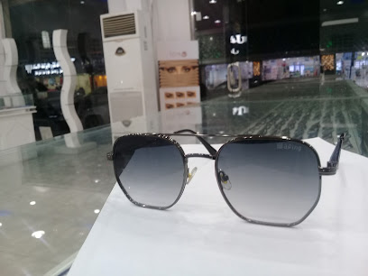 العودة للنظارات القريات - Saudi Arabia|Al Qurayyat 77453|Al Hamidiyyah|88HV+CCR