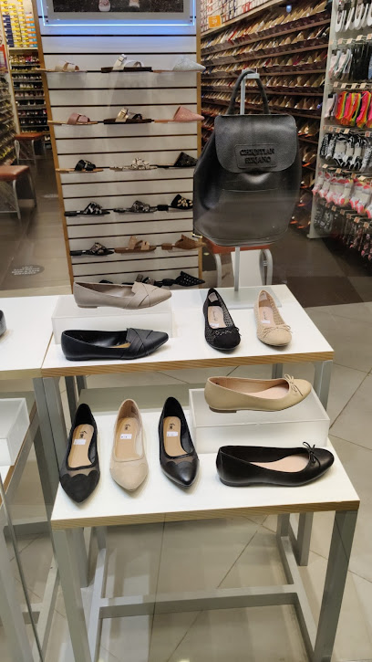 بايليس أحذية - Saudi Arabia|Dammam 32236|Al Shifa|العثيم مول