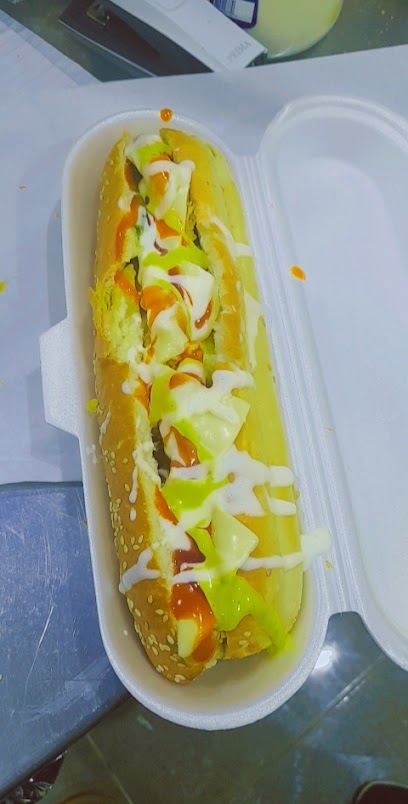 بوفية عوافي الحارة - Saudi Arabia|Ad Dilam 16322|As Salmaniyah|King Fahd Rd