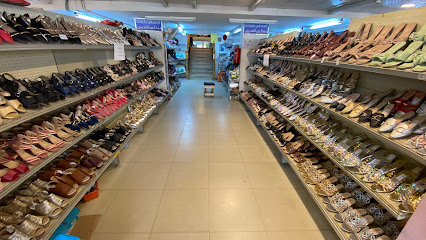 حذائك حذائك - الهفوف - +966 54 844 1981