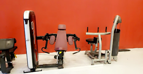 مزكز القوة واللياقة الرياضي - النماص - +966 50 788 4088