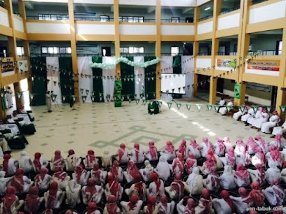 مجمع مدارس ادمان - بدر -