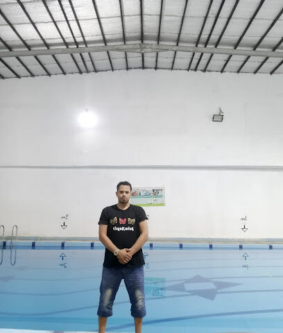 مسبح ونادي العزامة - السلامة العليا - +966 53 658 6868