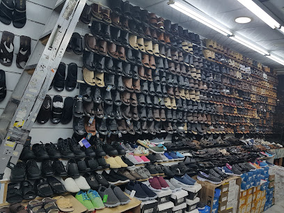 اسكافي بيع و اصلاح الاحذيه والشنط - الدمام - +966 50 704 5766