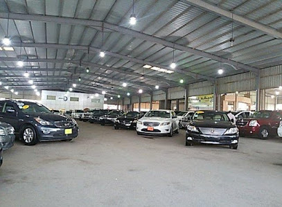 معرض صالح للسيارات - الباحة -