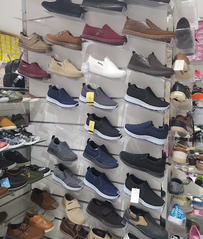 مركز خطوات ناعمة للأحذية والشنط (الحامد سابقا) - ينبع - +966 14 321 3558